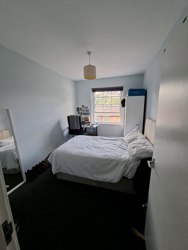 Short Term Sublet in spacious Kennington Flat Main Photo