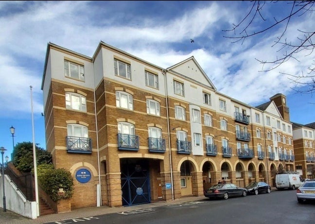 Spacious Double Room with Pool and Spa Main Photo