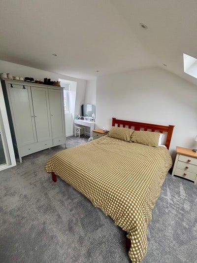 Wandsworth Sublet - Large Double Room  Main Photo