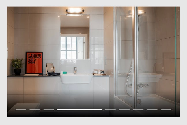Twin en-suite room YourTribe Deptford  Main Photo