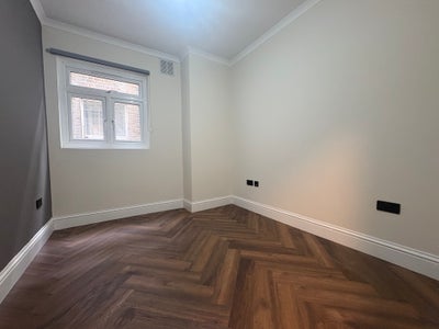 Room to rent Main Photo