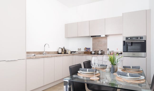 Allegro | Mordern Double En-Suite | September Main Photo