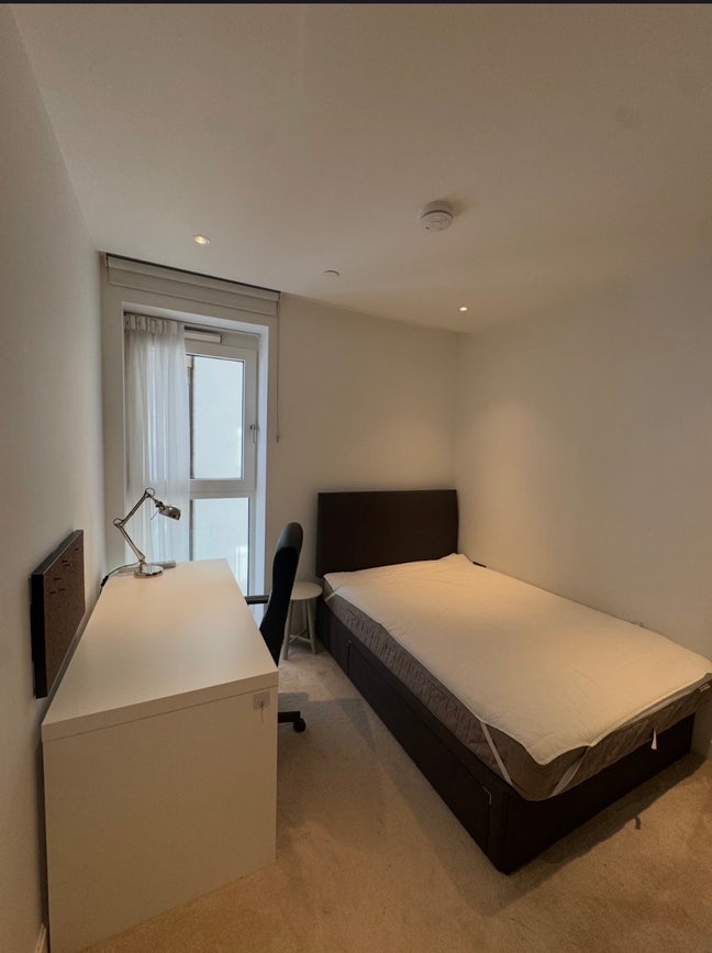 Modern 2B2B Apartment| 2 min to Westfield  Main Photo