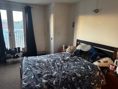 Loft Double Room with Ensuite, E15 Main Photo