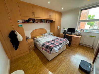 Option of Two Double Rooms Available, Highgate N6! Main Photo