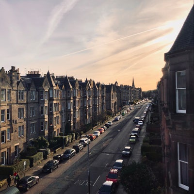 2 Double Rooms Available in Spacious Mixed Flat Main Photo