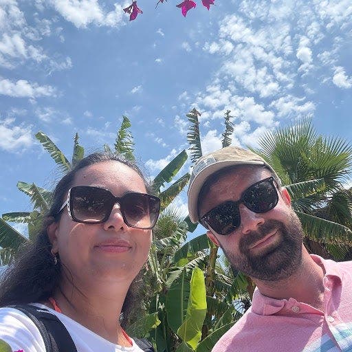 35 year old Female seeks a single or double room Main Photo