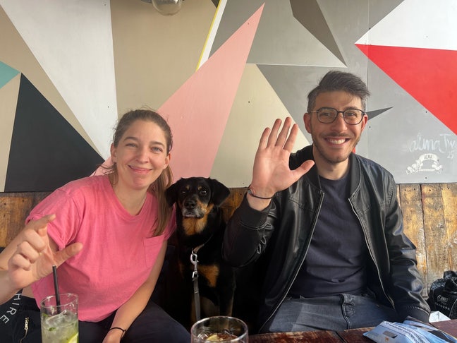 Reliable and easygoing  couple with mature doggie Main Photo