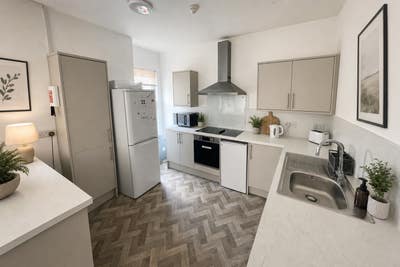 🏡 Rooms & Studio Available - NG7 - &pound;50 OFF DEAL Main Photo