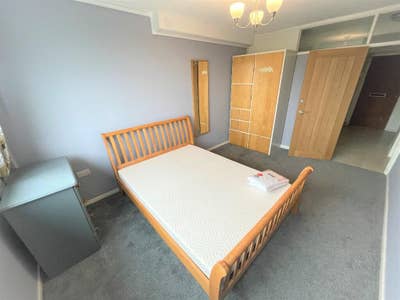 Double room near city center Main Photo