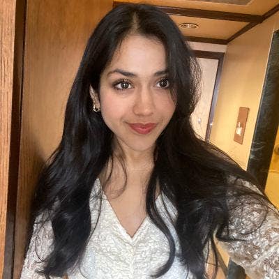 Student Female seeks a single or double room Main Photo