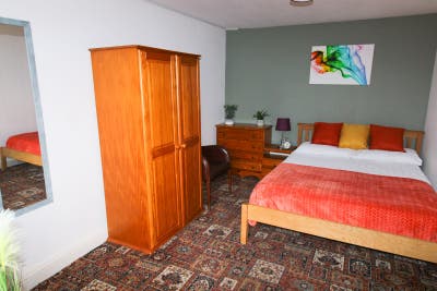 Double Ensuite Available - Hurry up 🎉 Main Photo