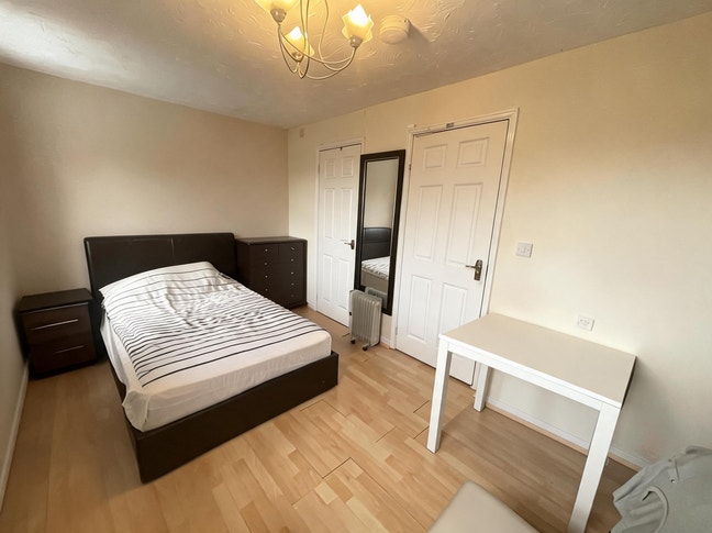 Hampton En-Suite Main Photo