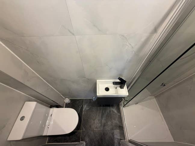 DSS - Studio Flat Available in Edmonton N9 Main Photo