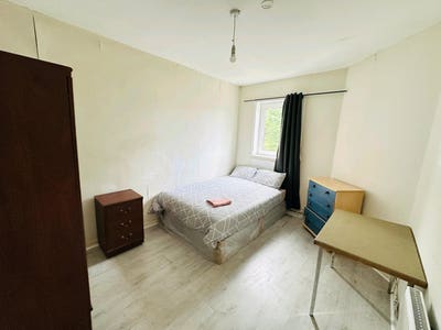 Rooms available near EH11( looking for flat mate) Main Photo