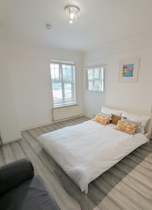 Fantastic large room -  (50DR4) Main Photo