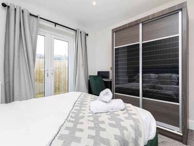 Studio Style Room or Private Garden Room Main Photo