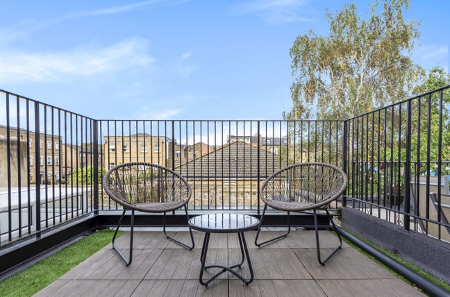 Great Room right by Northcote Road Private Terrace Main Photo