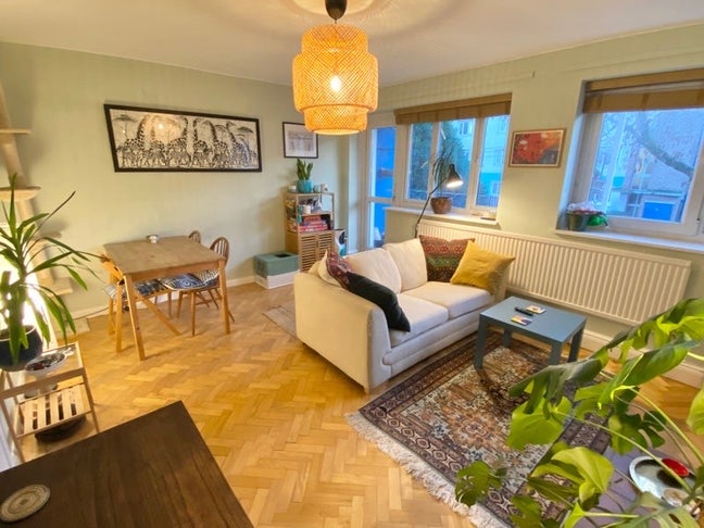 Beautiful Apartment close to Seven Sisters Main Photo