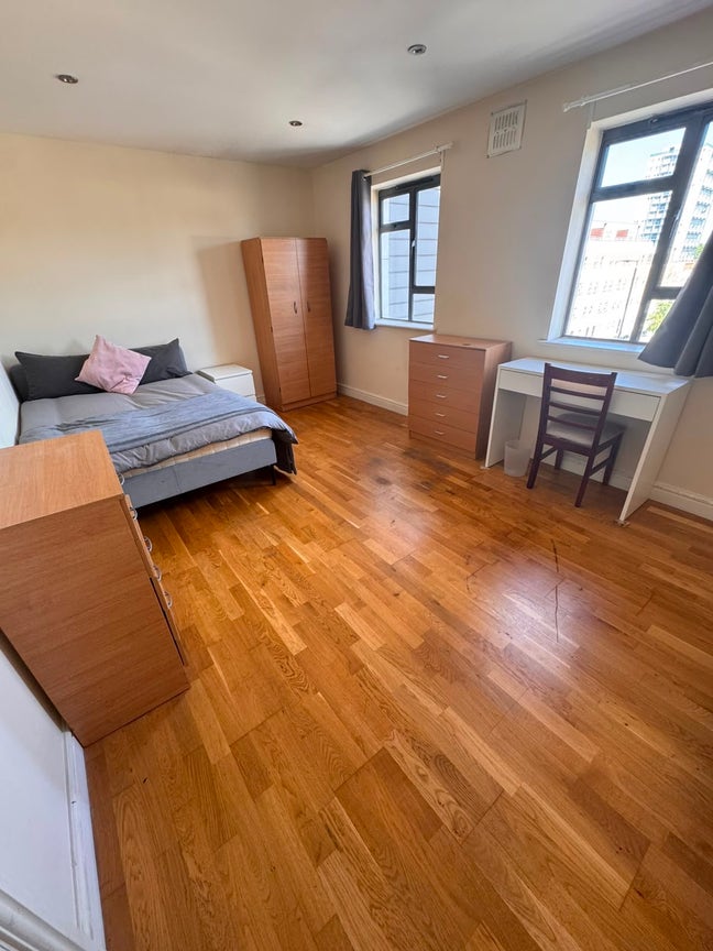 Cozy Rooms in Centre! Be Fast Main Photo