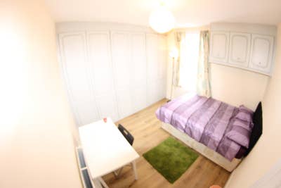 Double Room in E7 Forest Gate Main Photo