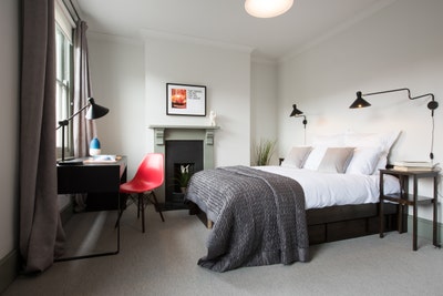 Spacious Double in E&C- all bills included!  Main Photo