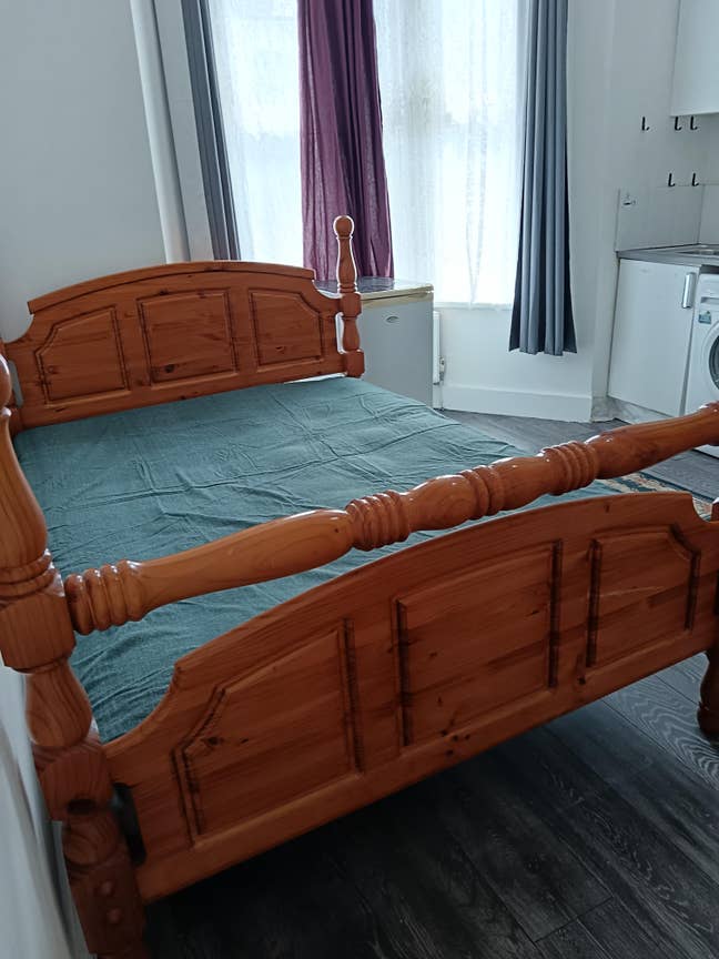 Studio Flat for rent ALL BILLS & WiFi included  Main Photo