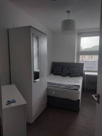 Double Room Available in DD3 Main Photo