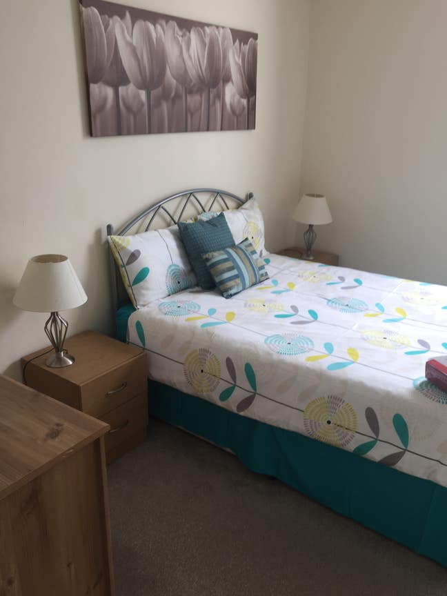 Large Double Room  Main Photo