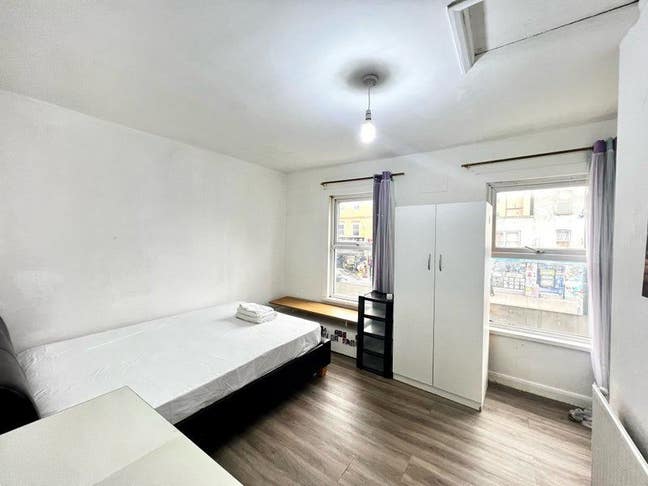 One-Bedroom Flat to Rent – Bethnal Green Main Photo