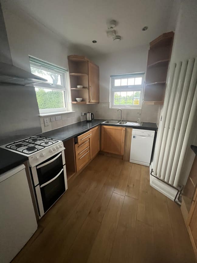 4 Bed House for Rent in Ealing Main Photo