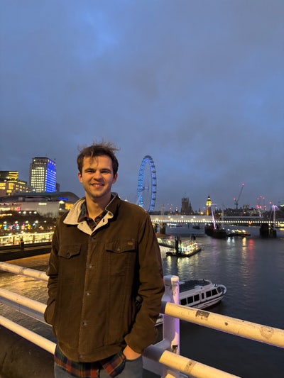 Room needed for trainee teacher  Main Photo