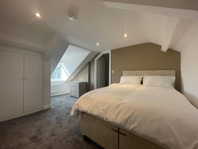 Double Room, Durham Road Main Photo