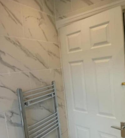 Furnished room to let Main Photo
