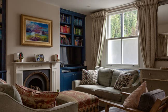 Short Term 1 Bedroom house available short term Main Photo