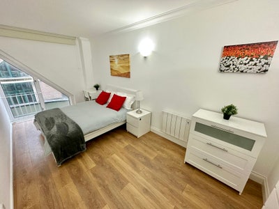 🏡 Rooms in Crossharbour | Bills Inc | Move-in now Main Photo