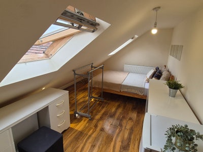Loft-style double room Main Photo