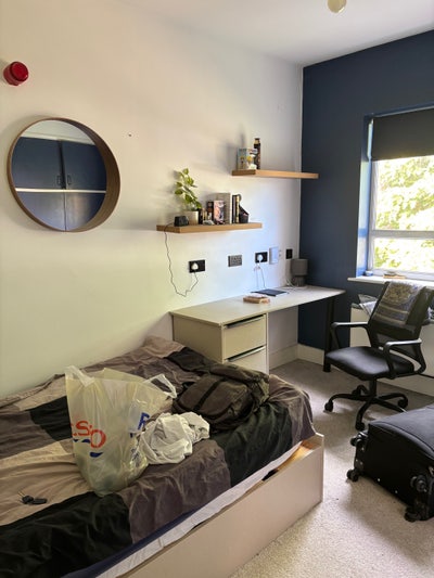 En Suite Student Room Avaliable | Good Location Main Photo