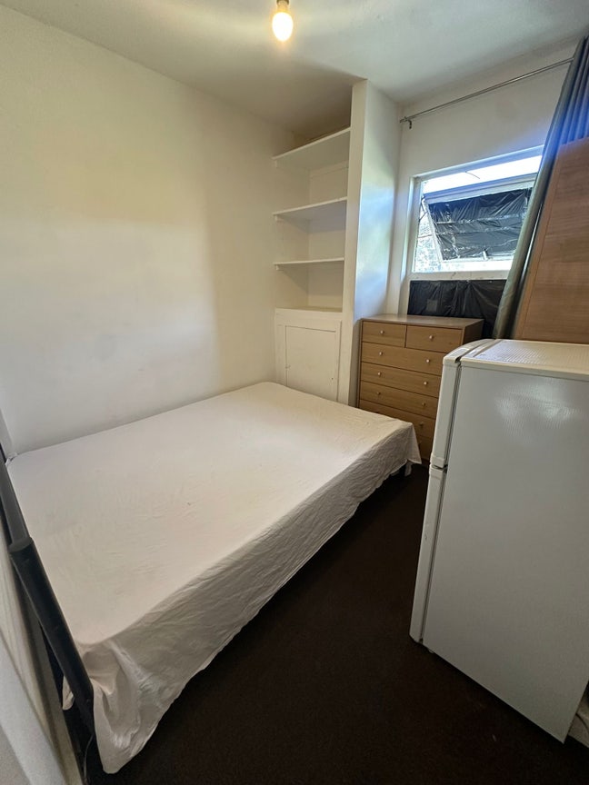 🛏️ Single Room to Let in Willesden  Main Photo