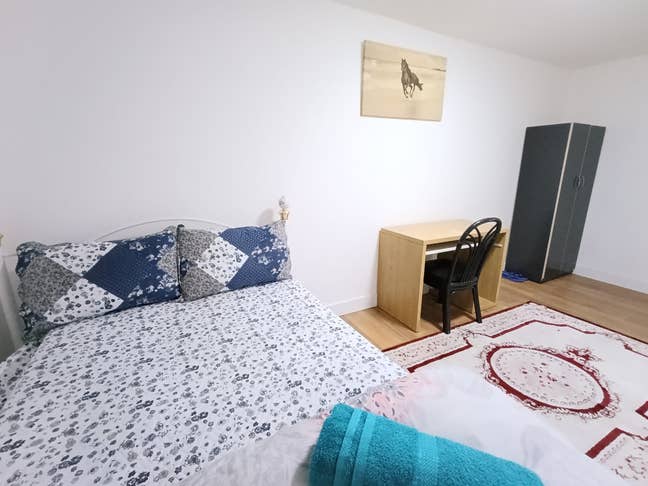 Large Room *,Refurbished,bills included*E-6 Main Photo
