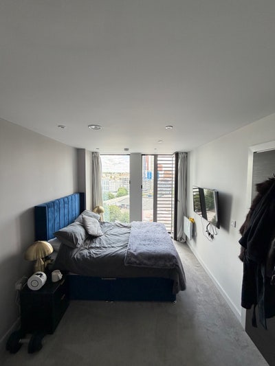 Tenancy takeover 1 bedroom available  Main Photo