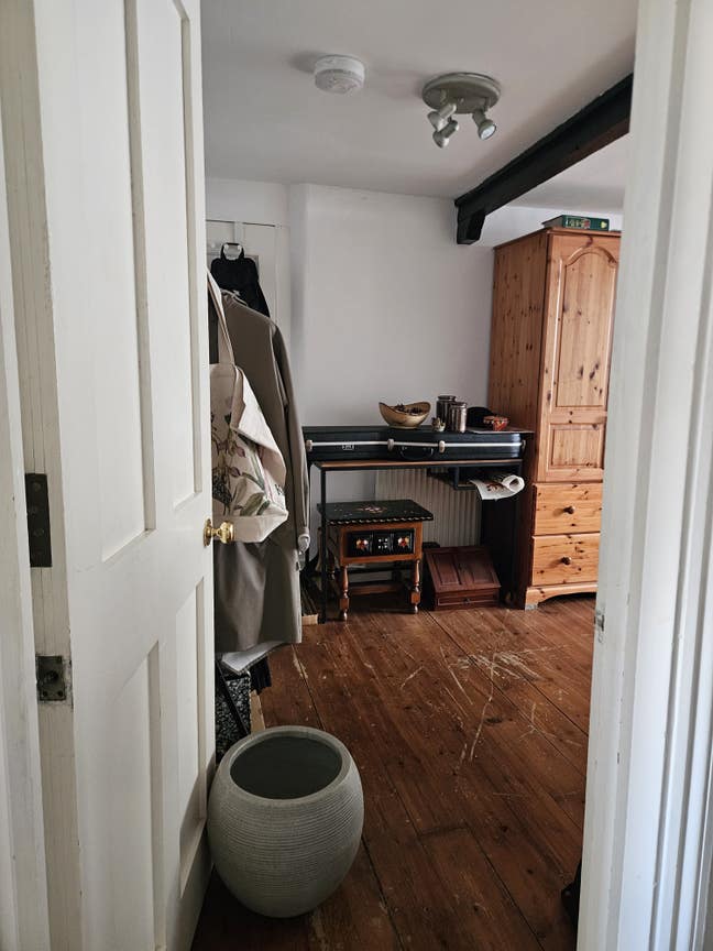 Short sublet whilst I'm away Main Photo