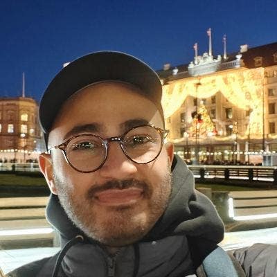 Looking for a room in a social house Main Photo