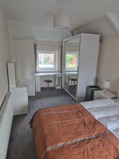 Room for rent in Carmarthen Main Photo