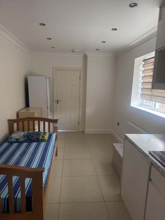 Spacious Ensuite Double Room – All Bills Included  Main Photo