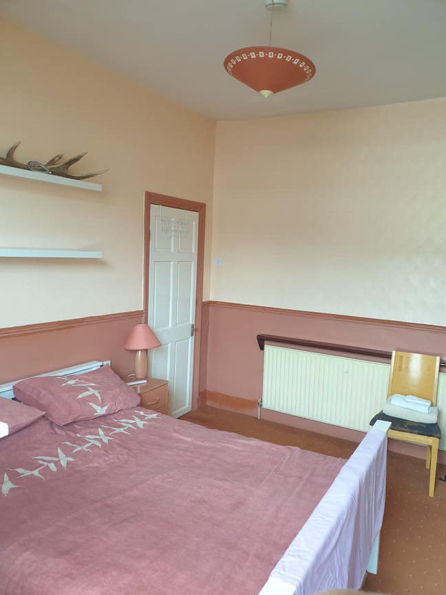 Double Room and Double Ensuite for Rent Main Photo