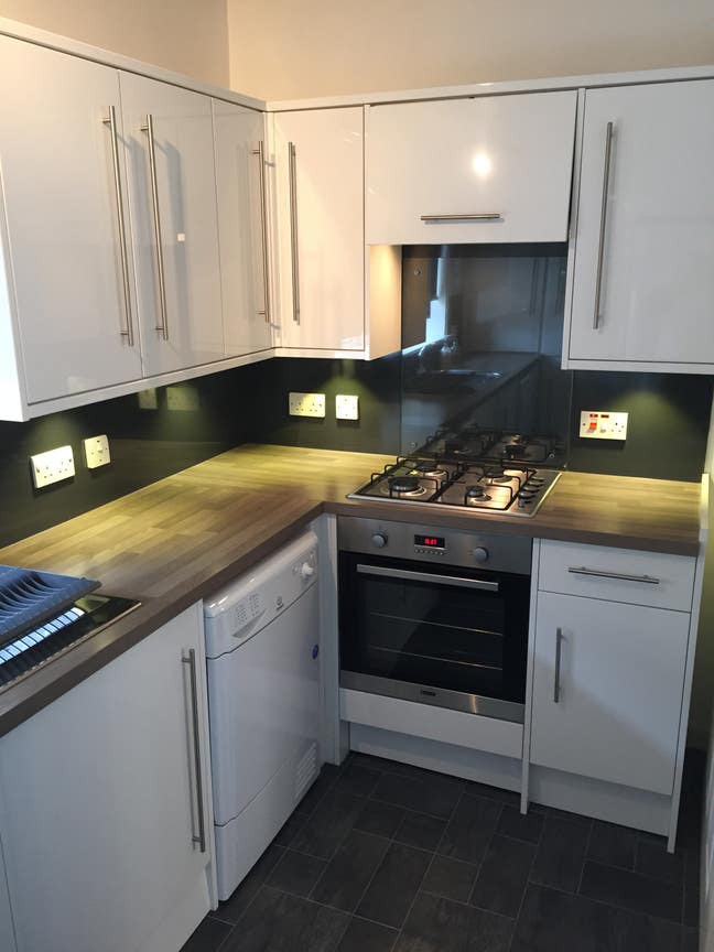 Furnished 2 bed 2 minute walk to Aberdeen Uni Main Photo