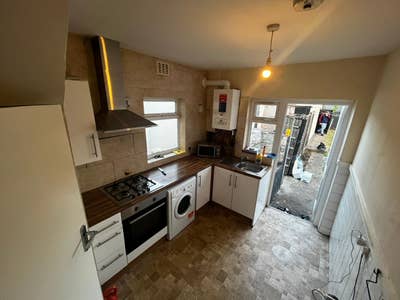 Double room in Nesden  Main Photo