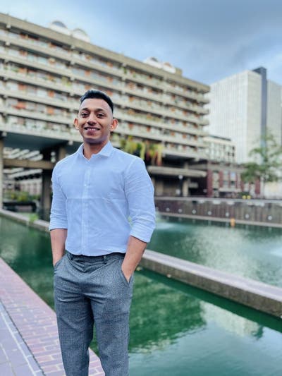 Looking for single room or double, buddy up welcom Main Photo