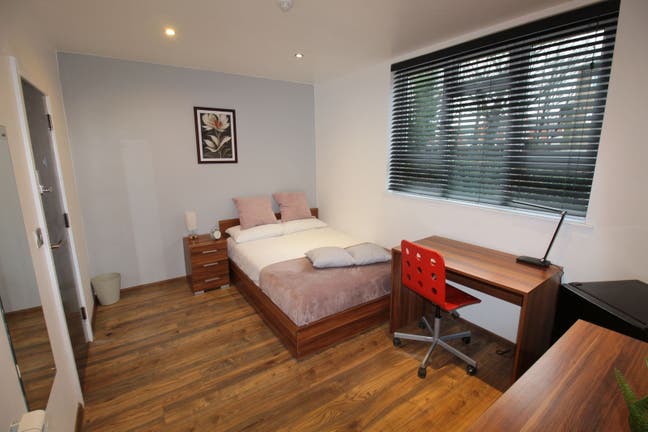 💎 Furnished Double room with All inclusive bills  Main Photo